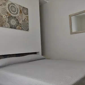 Azalai Apartament